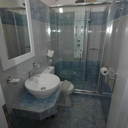 Ocean View 4* Naxos City